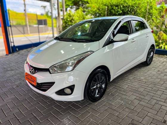 HYUNDAI HB20 1.6 PREMIUM 16V FLEX 4P AUTOMÁTICO